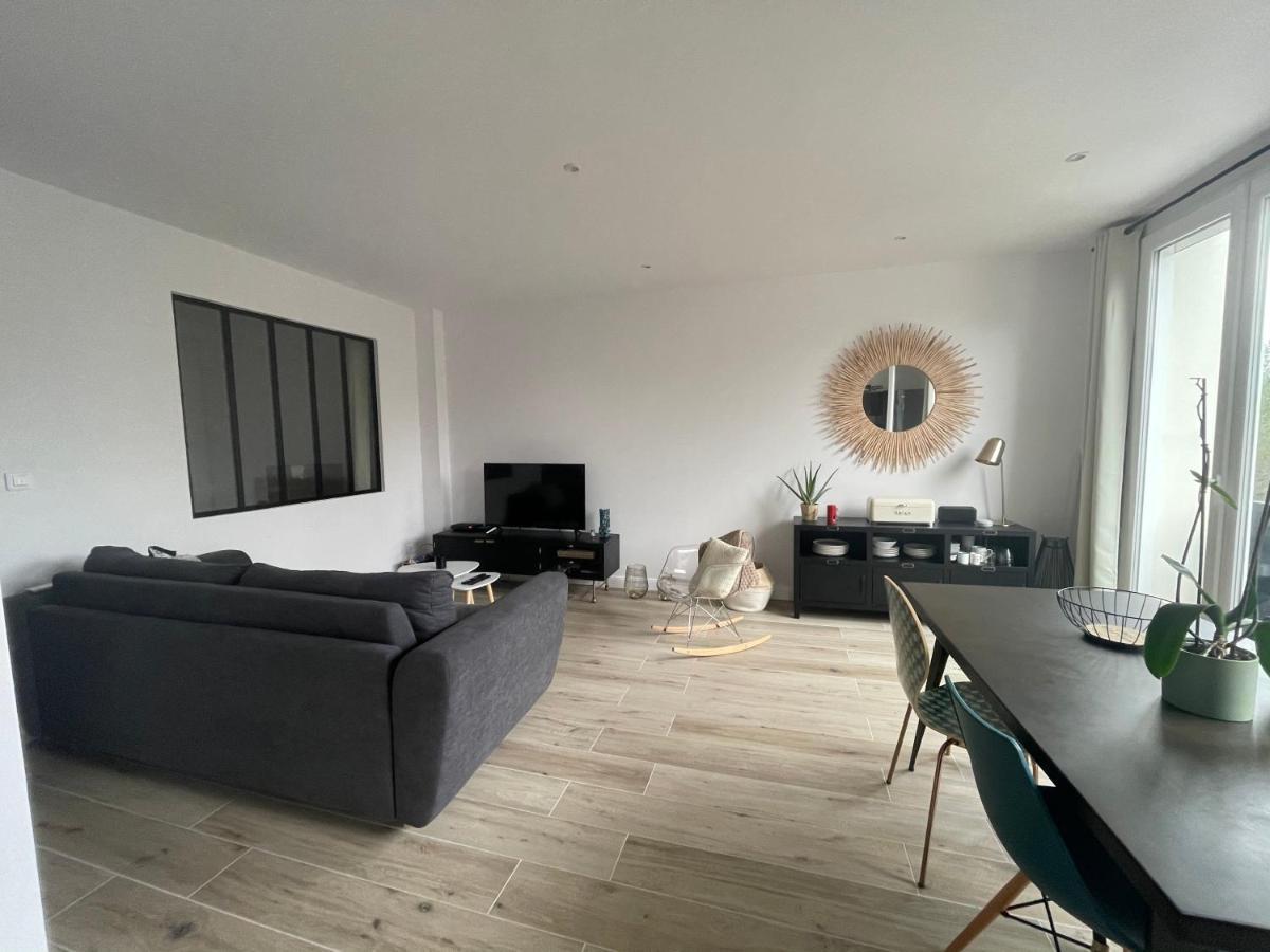 Ajaccio Magnifique T2 45m2 Neuf 5 Personnes Clim Wifi Stationnement Gratuit Centre à 300m Appartamento