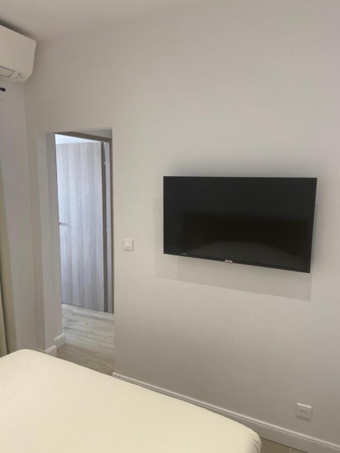 Ajaccio Magnifique T2 45m2 Neuf 5 Personnes Clim Wifi Stationnement Gratuit Centre à 300m