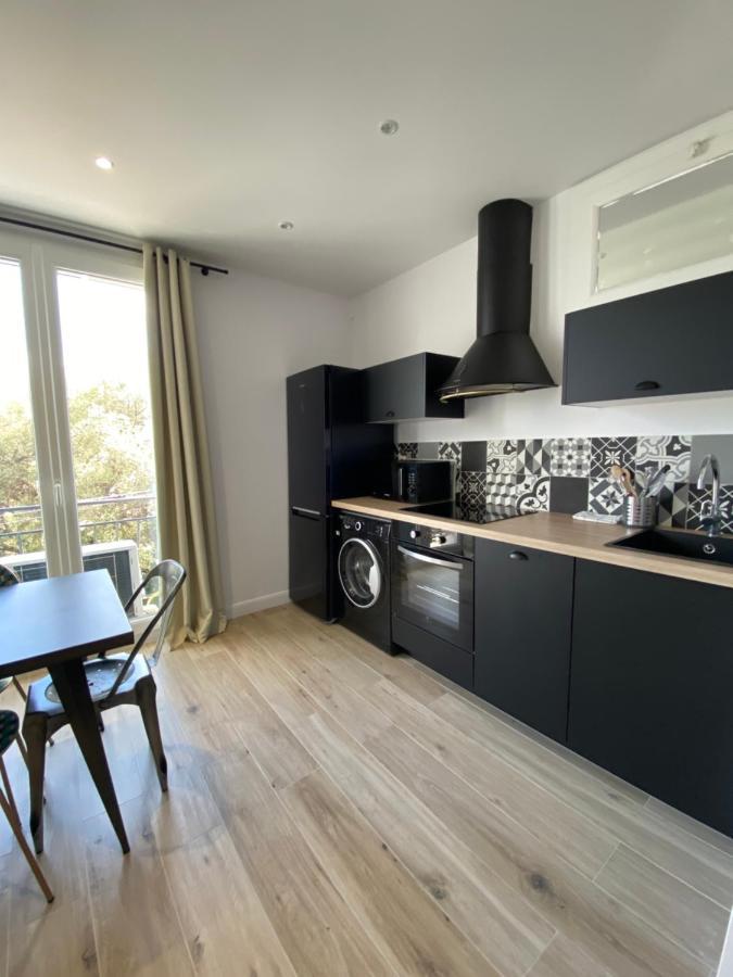 Ajaccio Magnifique T2 45m2 Neuf 5 Personnes Clim Wifi Stationnement Gratuit Centre A 300m Apartment Ajaccio (Corsica)